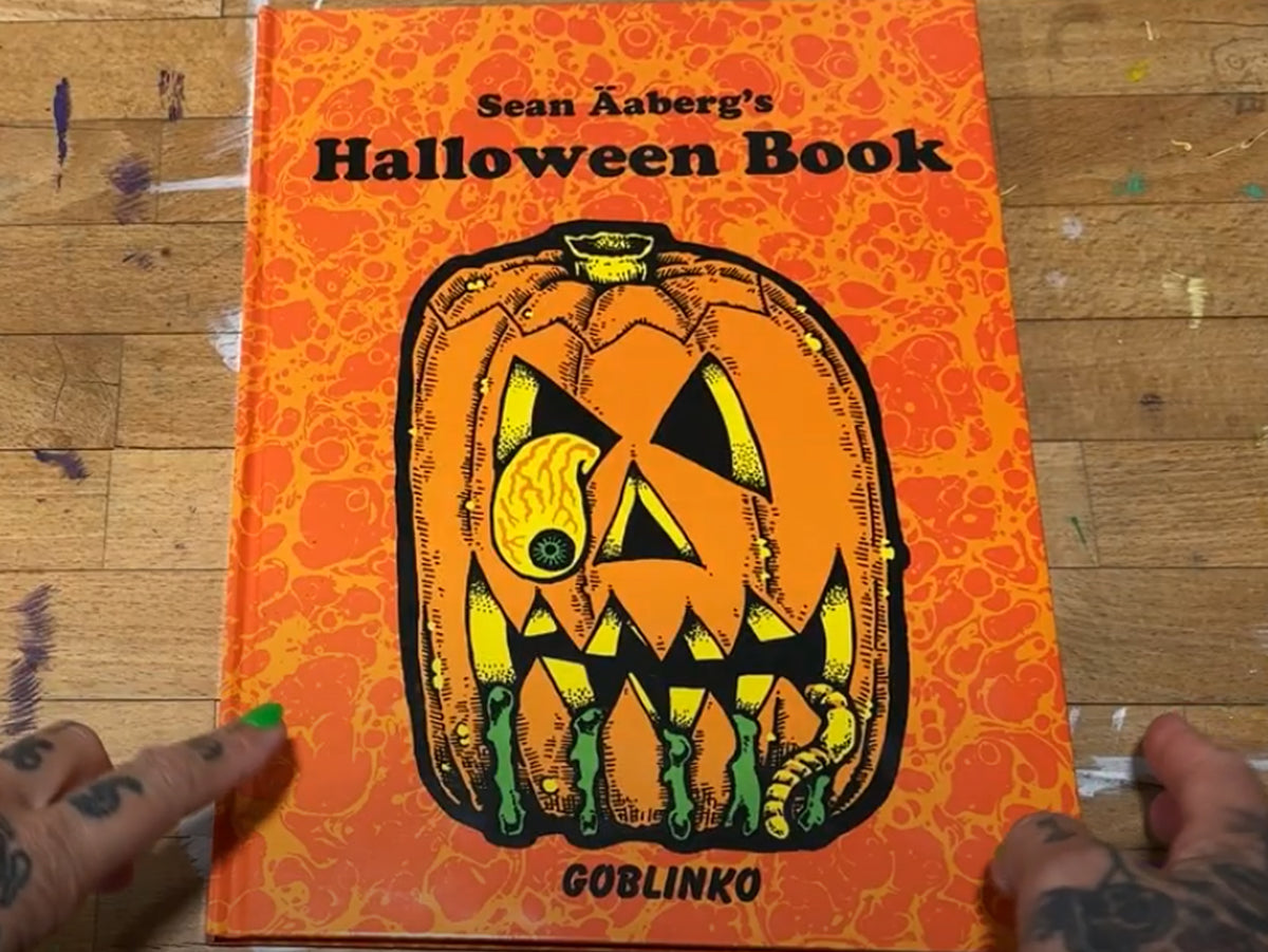 HALLOWEEN BOOK FLIP THROUGH
