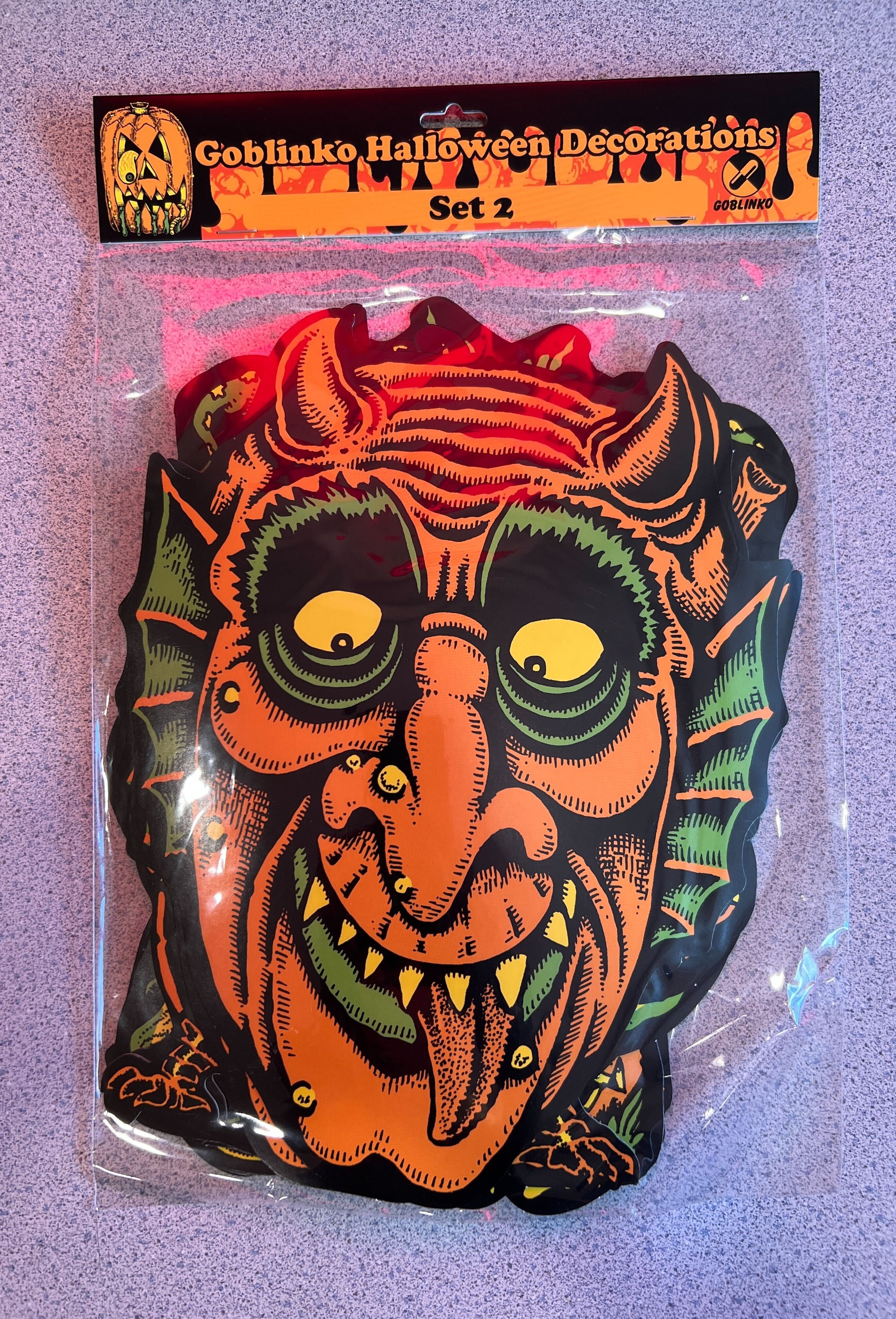 Halloween Decorations: Set 2